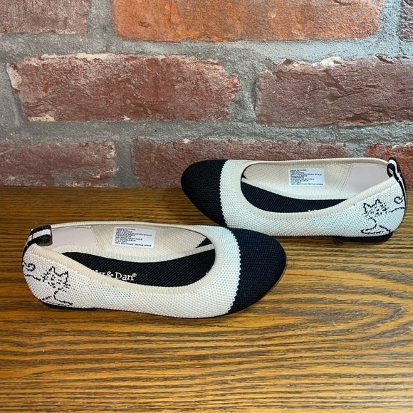 Lily & Dan Girls Recycled Material Ballet Cat Flats Size 9/10 - Picture 3 of 9